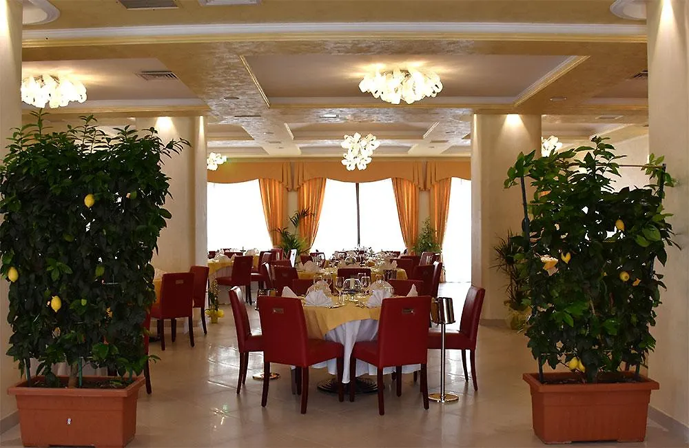 Hotel Riviera Azzurra Oliveri Italia