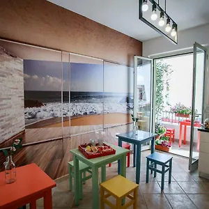 Scirocco House Couette-café